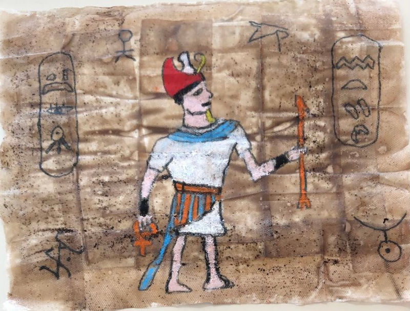 Papiri realizzati dalle classi quarte dopo lo studio della civiltà egizia